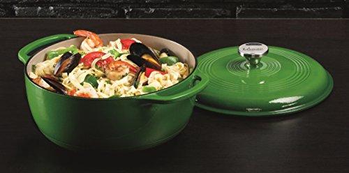 Lodge 6 Quart Enameled Cast Iron Dutch Oven. Classic Red Enamel Dutch Oven (Island Spice Red)