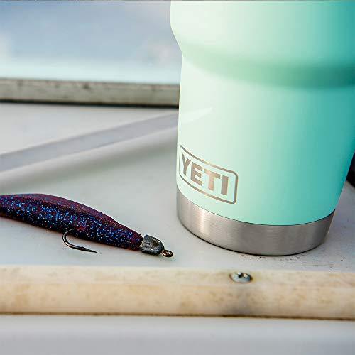 YETI Rambler 30 oz Stainless Steel Vacuum Insulated Tumbler w/MagSlider Lid, Black
