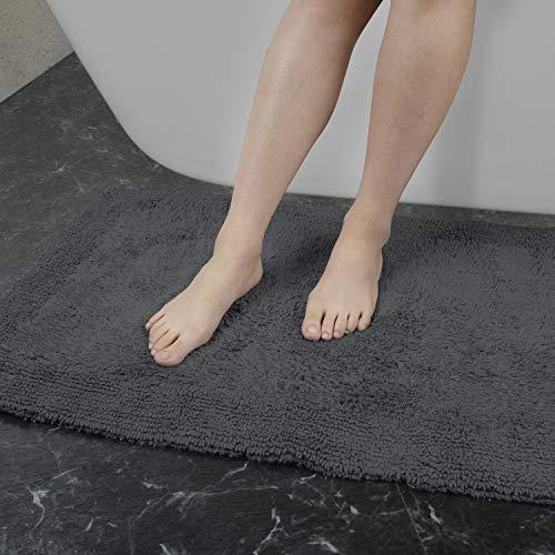 TOMORO Non-Slip Bathroom Rug Super Absorbent Bath Mat Extra Soft Microfibers Anti-Skid TPR Bottom (17.5 x 27 inch, White)